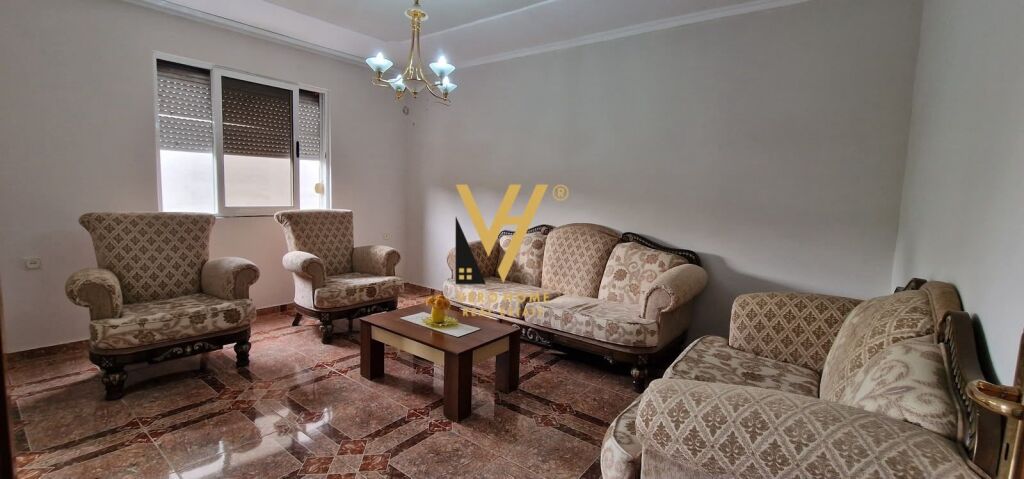 JEPET APARTAMENT 2+1 ME QIRA TE IRFAN TOMINI 60.000 LEKE
