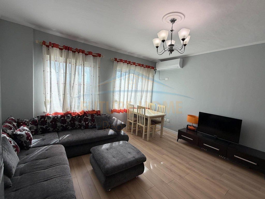 Shitet,Apartament 2+1,Kthesa e Kamzës,Pallatet e Verdha