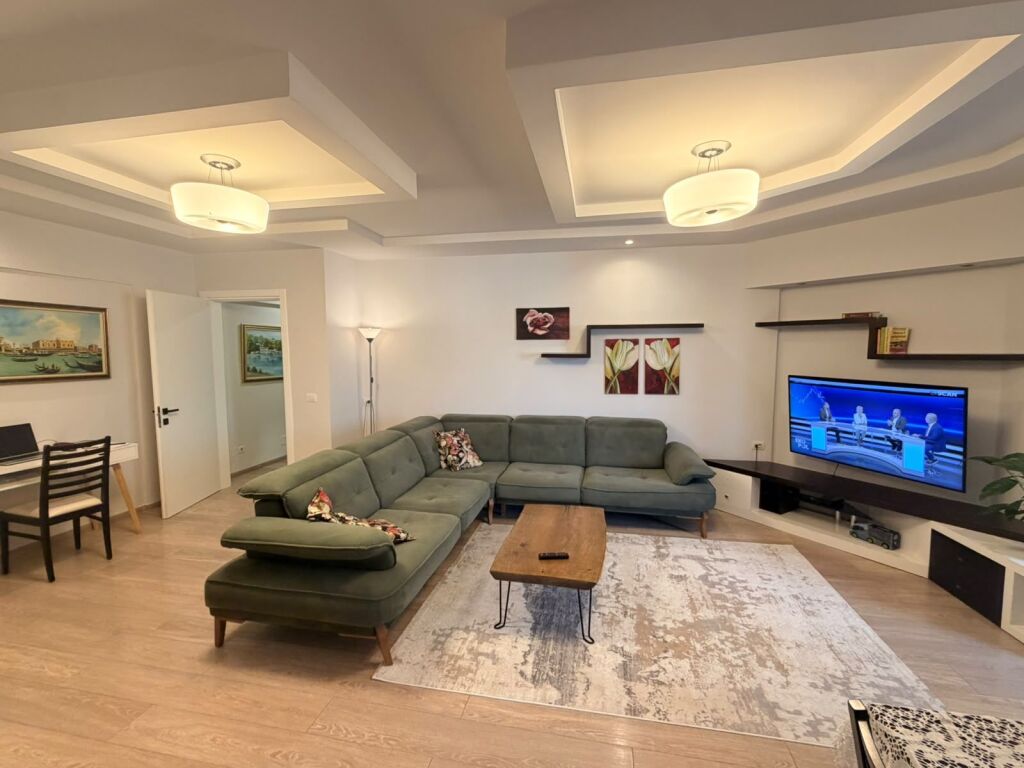 Apartament 2+1 per shitjen Paskuqan