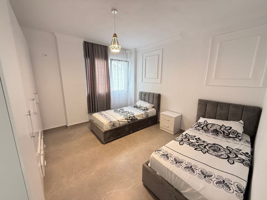 Appartamento 2+1 In Affitto sulla Spiaggia, Durrës