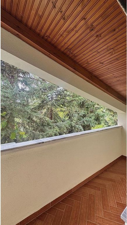 Jepet me qira apartament 3+1+2 tualete tek Vilat Gjermane!