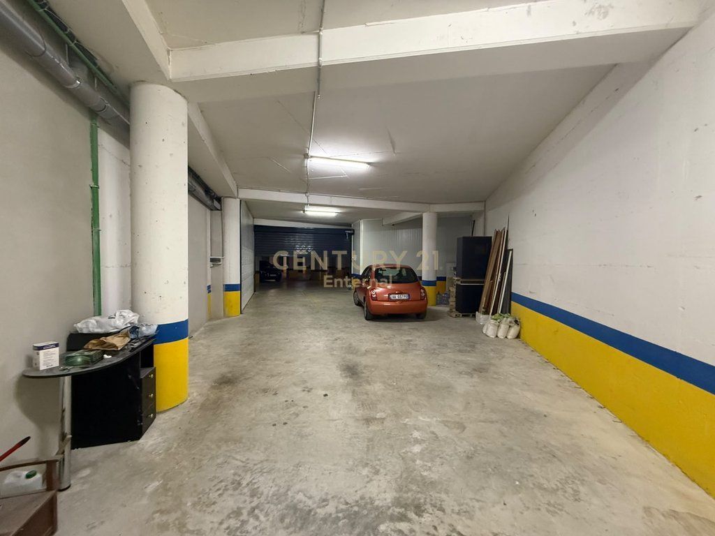 🏢 JEPET ME QIRA AMBIENT – KOMPLEKSI TURDIU