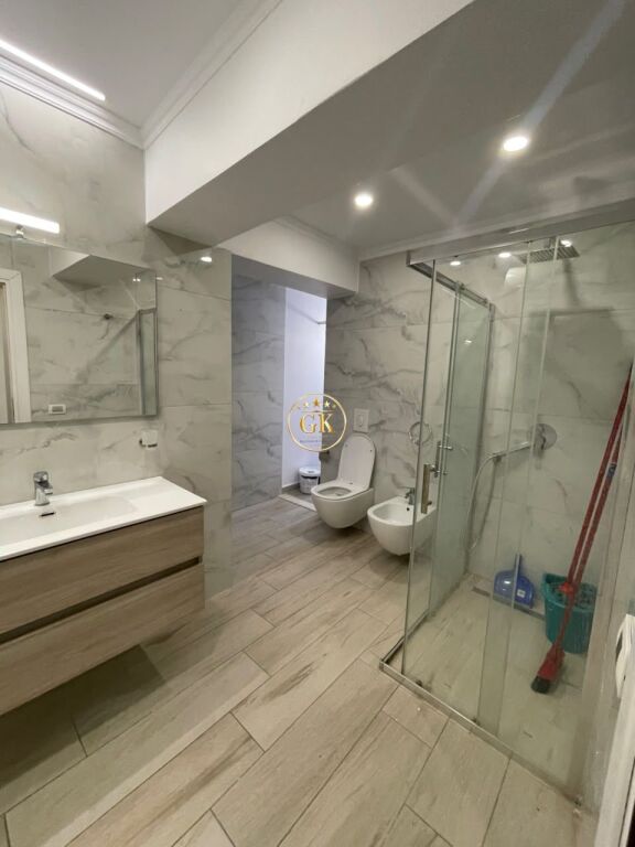 20751185🏡 APPARTAMENTO IN AFFITTO 2+1 – Vicino al Flagship Center, Durazzo