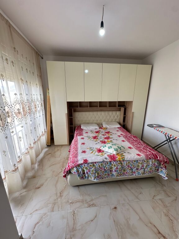 Appartamento in affitto ospedali "Nene Tereza" 1+1 50.000 leke