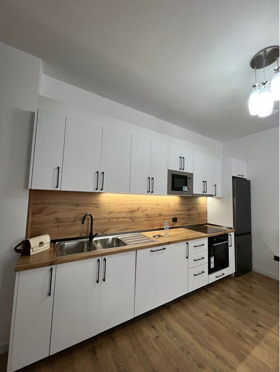 APARTAMENT 2+1 ME QIRA – MODERN DHE KOMOD- PASKUQAN, TIRANE