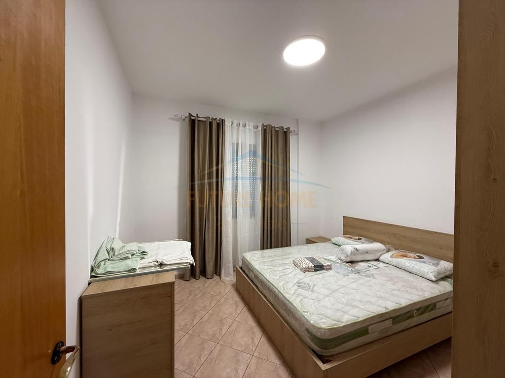 Rent, Apartment 3+1+2, Zogu i Zi, Tirana.
