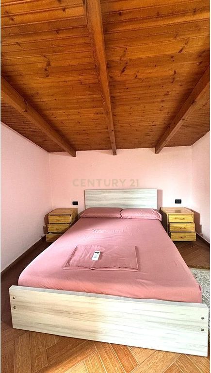 Jepet me qira apartament 3+1+2 tualete tek Vilat Gjermane!