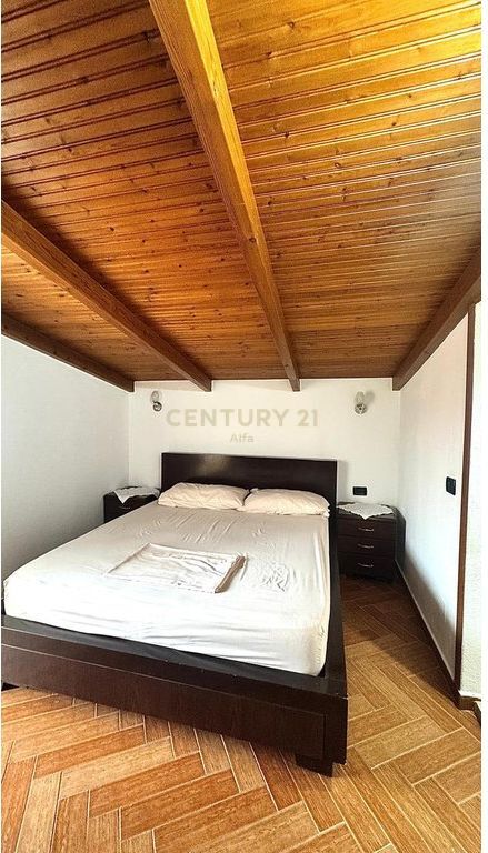 Jepet me qira apartament 3+1+2 tualete tek Vilat Gjermane!