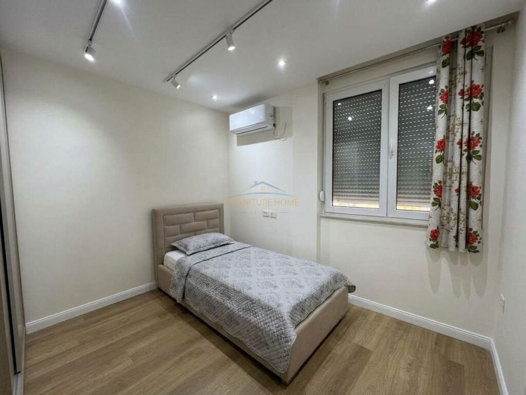 Qera, Apartament 2+1+ Verandë, Fusha Aviacionit, Tiranë