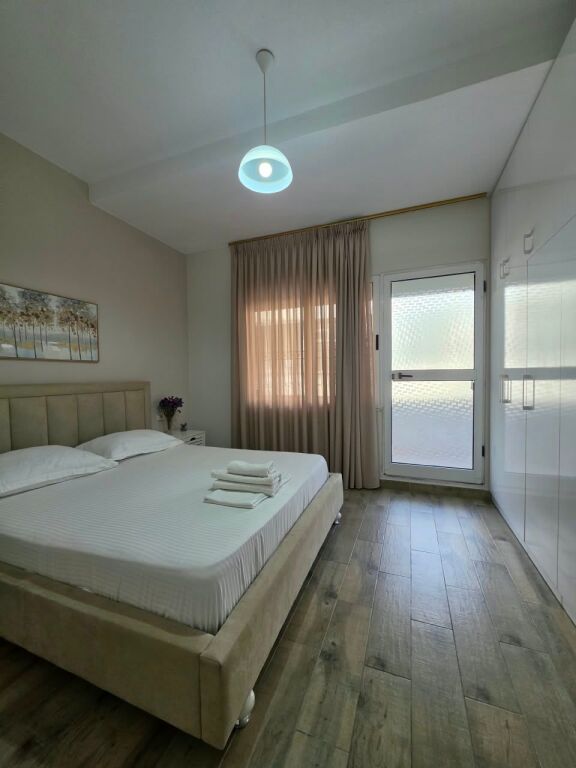 # In Affitto: Appartamento 1+1 (Piazza Wilson – Petro Nini) 📍Via Margarita Tutulani | 65 m² | 2° Piano | 650 €/Mese | Completamente Nuovo ✨️🔥