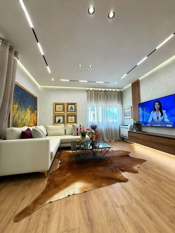 Shitet Apartament 2+1📍Don Bosko, buze rruge