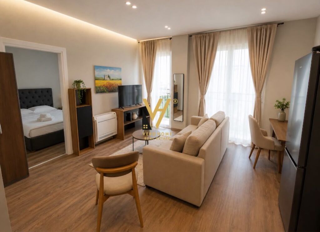 JEPET APARTAMENT 1+1+VERANDE ME QERA NE MJULL BATHORE 85.000 LEKE