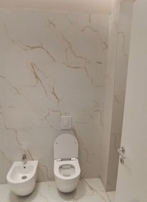 Apartament 1+1 jepet me qera per Biznes