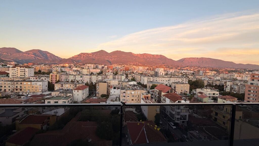 Apartament 1+1 Shkolla e Kuqe
