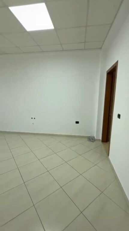 Affitto | Ambjent Biznesi | Rruga Dritan Hoxha | 1500 €/mese