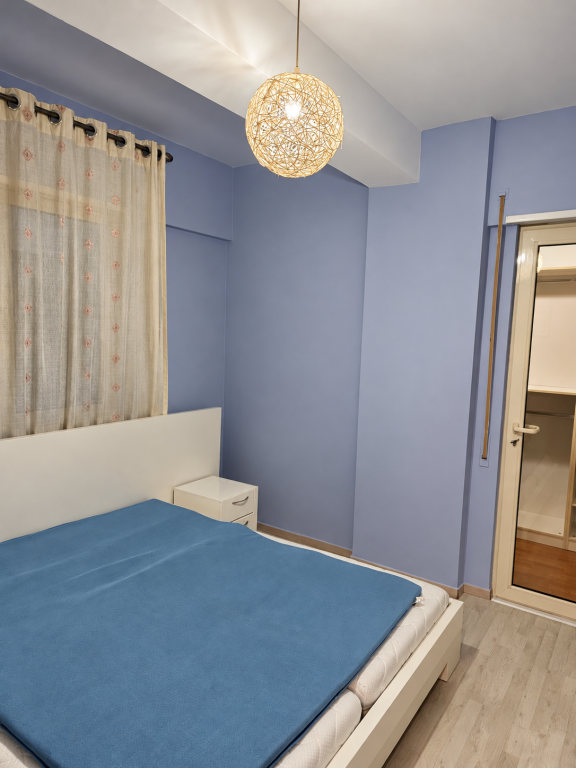QERA 1+1+ GARDEROBE, KOMUNA E PARISIT, KRISTAL CENTER.