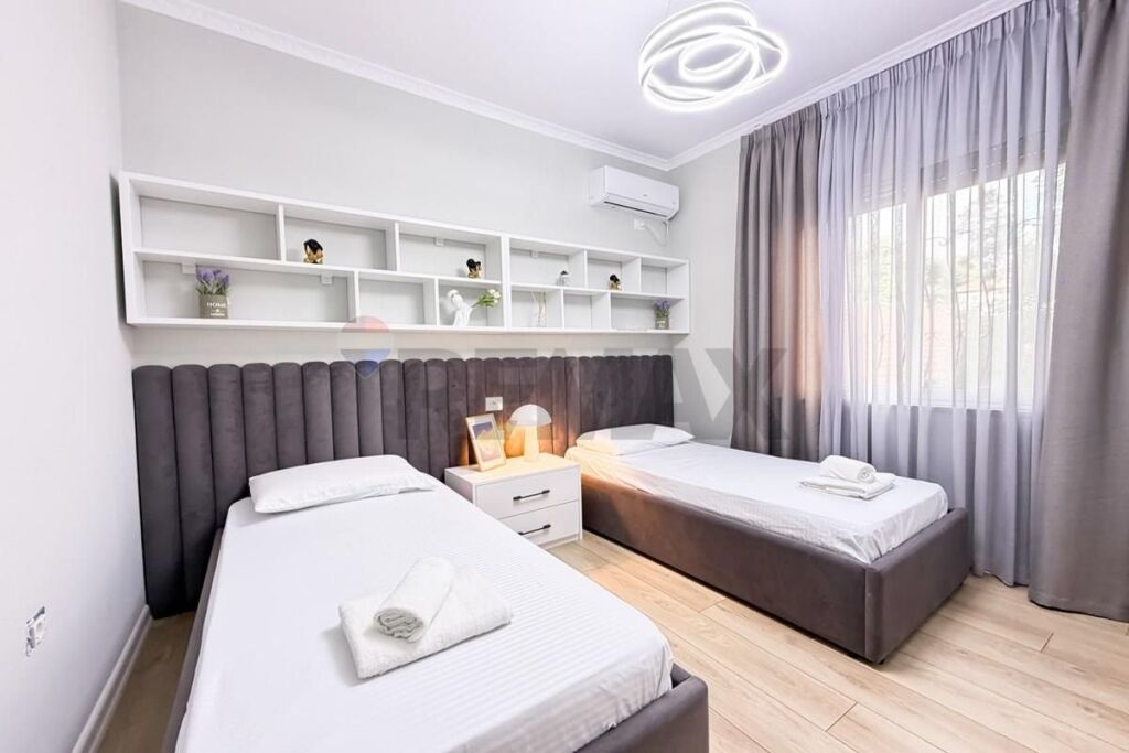 Apartment - For Rent - Bajram Curri Boulevard, Tirana