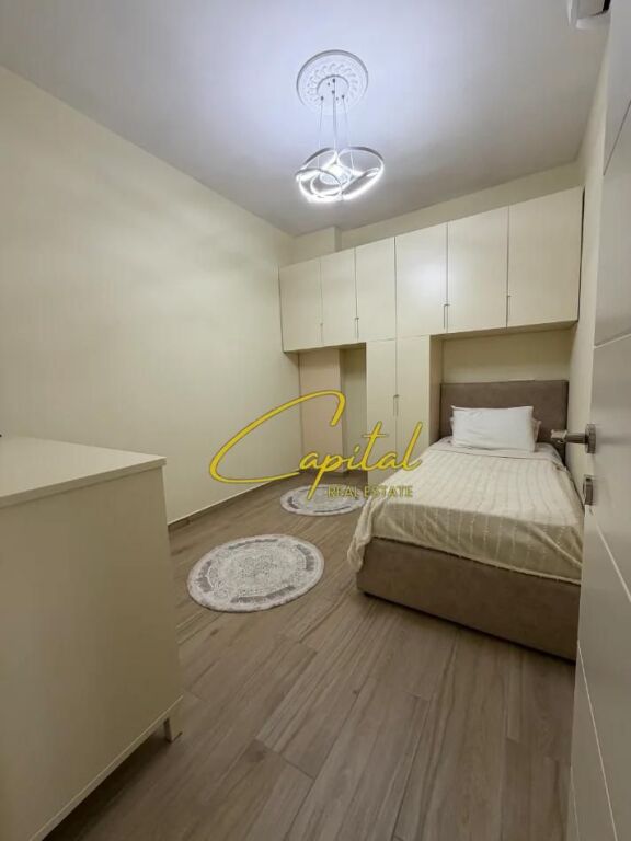 APPARTAMENTO IN AFFITTO 2+1 VIA DIBRA 1000 EURO