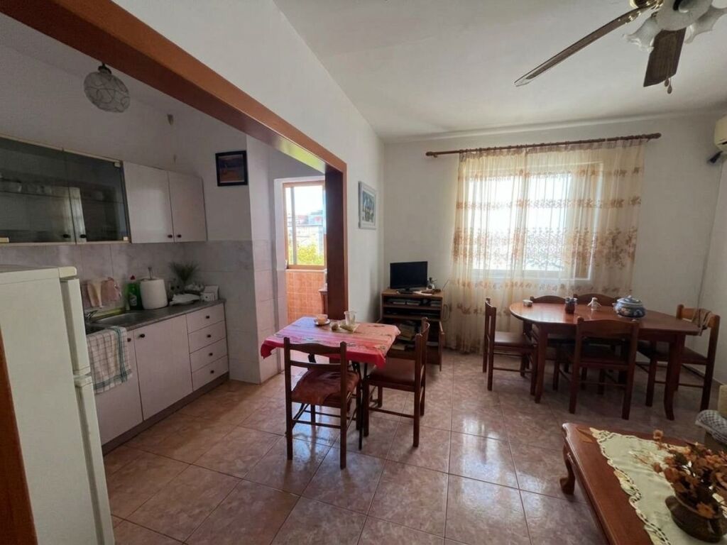 Qira,Apartament 2+1,Oxhaku,Tirane.