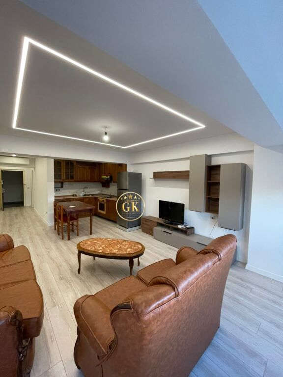 20751185🏡 APPARTAMENTO IN AFFITTO 2+1 – Vicino al Flagship Center, Durazzo