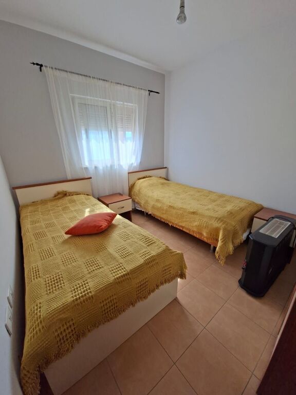 In affitto 2+1+1 CAMPO DI AVIAZIONE 700€