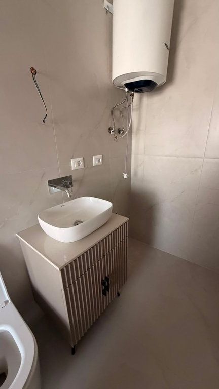 🏡 APARTMENT FOR SALE 2+1 – KADIU COMPLEX 13,500,000 Lekë