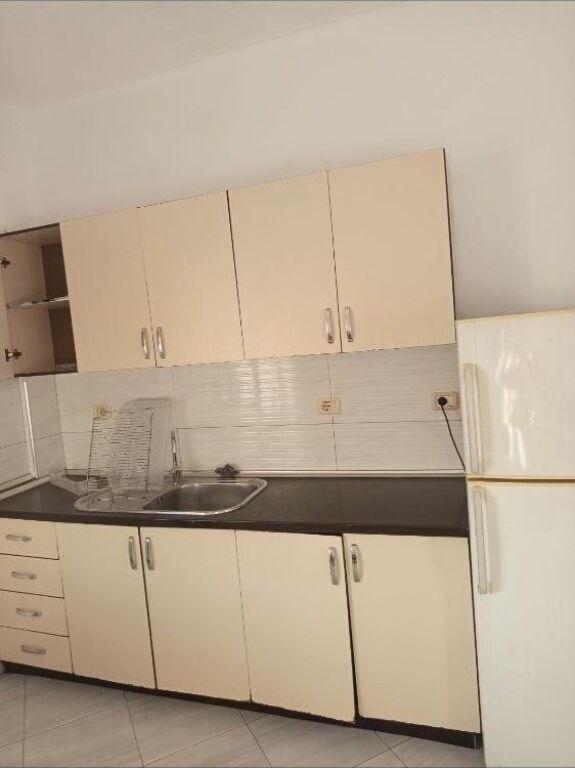 APARTAMENT 1+1 30,000 LEKE ASTIR