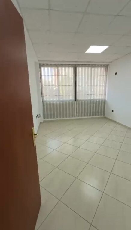 Affitto | Ambjent Biznesi | Rruga Dritan Hoxha | 1500 €/mese