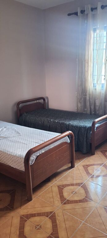 1+1,kat 1 vile,siri kodra ,400 mije leke