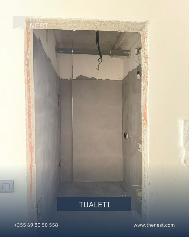 TN0032 |  STUDIO AP.  PËR SHITJE TEK EKSPOZITA B.