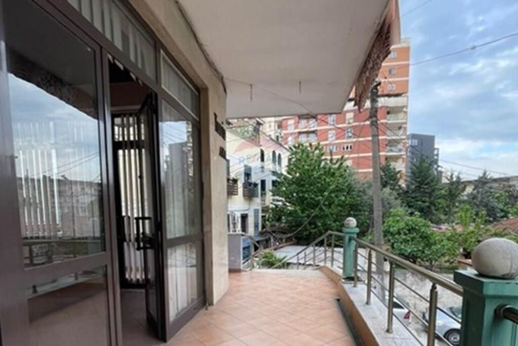 Dyqan - Për Qira - Rruga e Elbasanit, Tiranë(ID: 530581011-10)