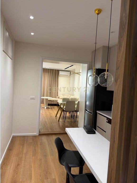 VICINO ALL'EX GUARDIA, APPARTAMENTO 2+1+2 IN AFFITTO 980 € /Mese