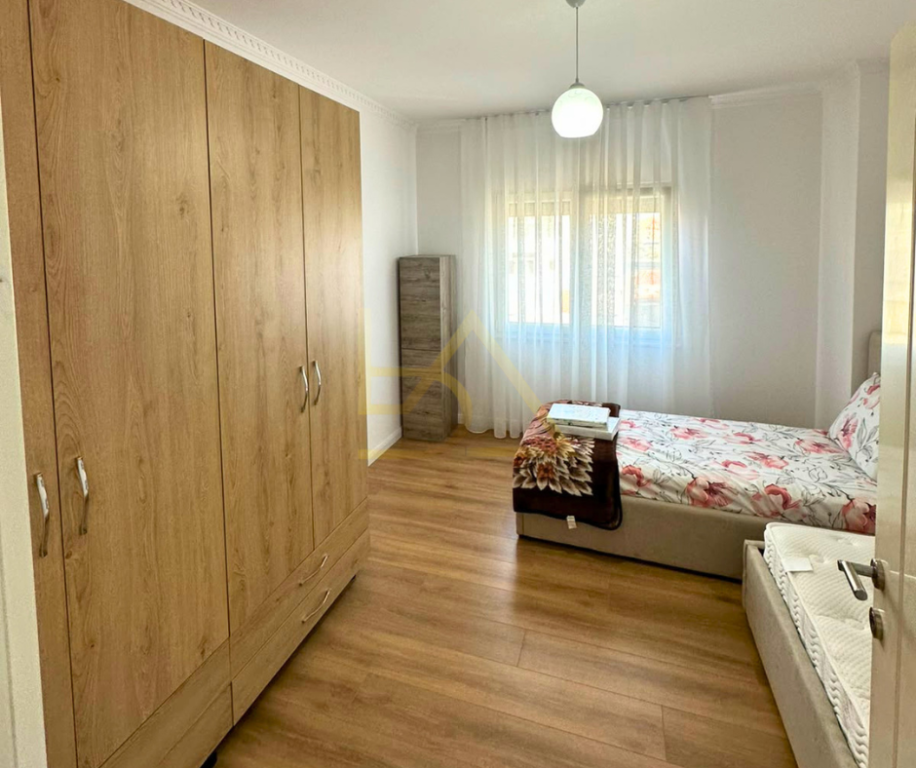 AFFITTASI APPARTAMENTO 2+1 – 21 DICEMBRE, TIRANA