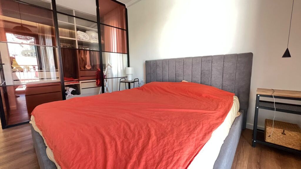 PENTHOUSE PËR SHITJE – KODRA E DIELLIT