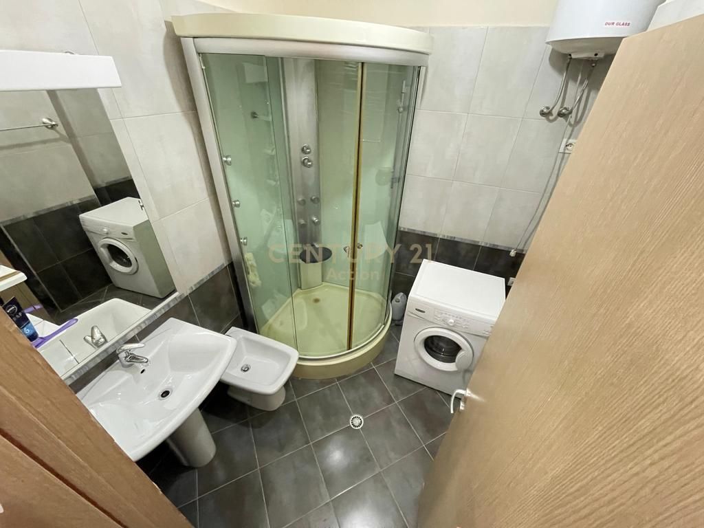 APARTAMENT 2+1+2 me 2 POSTE PARKIMI - VILAT GJERMANE
