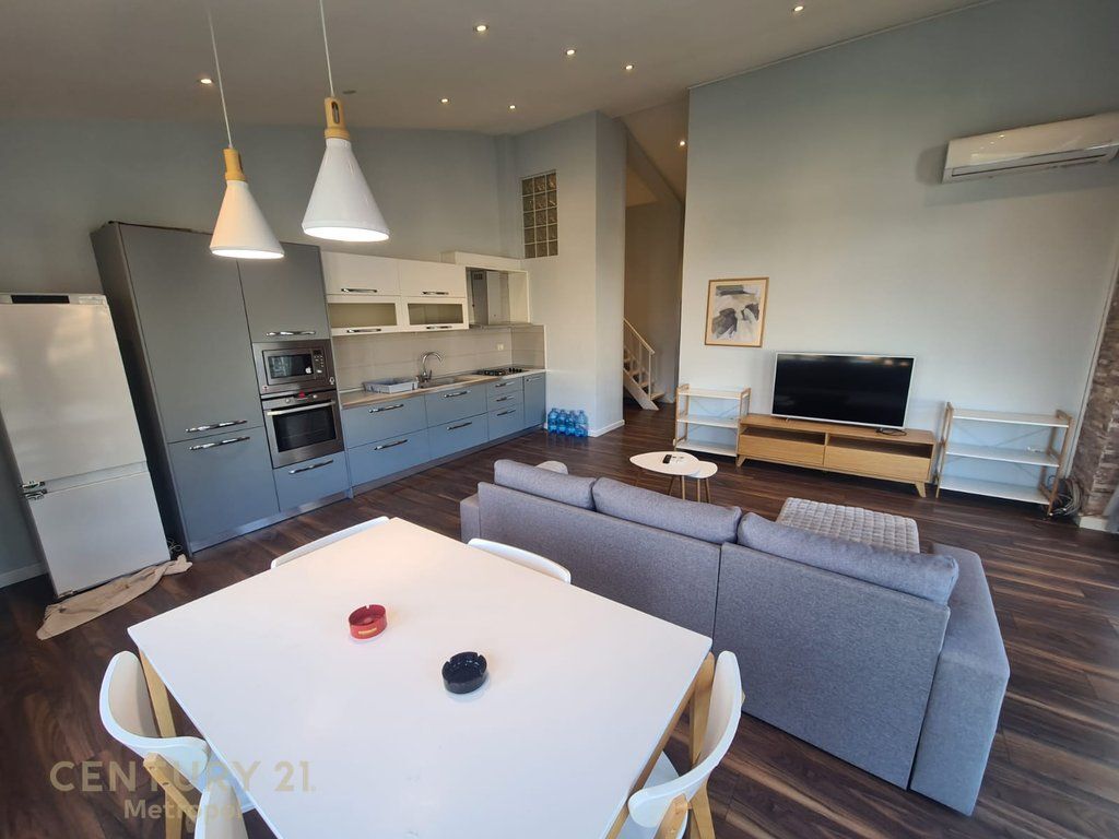 APARTAMENT 2+1 TEK KODRA E DIELLIT!