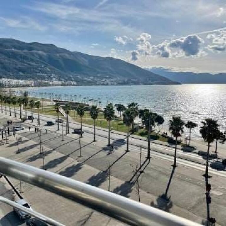 3-STOREY VILLA FOR SALE NEAR MARINA BAY – VLORA