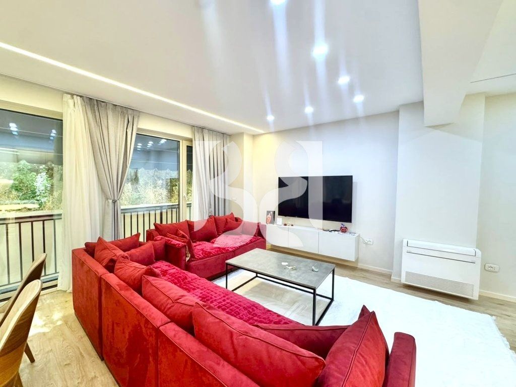 Appartamento 2+1+2 in affitto dato presso lo Stadio Arena, Stadio Air Albania, Via Elbasan, Lago Artificiale.  