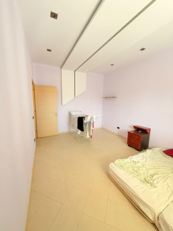 SHITET APARTAMENT 3+1 PRANE LULISHTES PRANVERA, DURRES