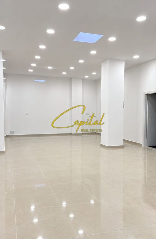 AMBIENTE COMMERCIALE IN AFFITTO 100 M2 EX PARCO 2000 EURO