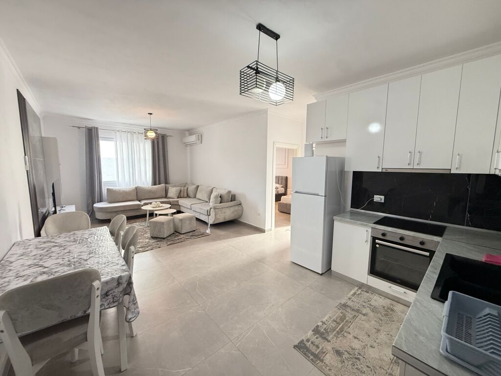 Appartamento 2+1 In Affitto sulla Spiaggia, Durrës