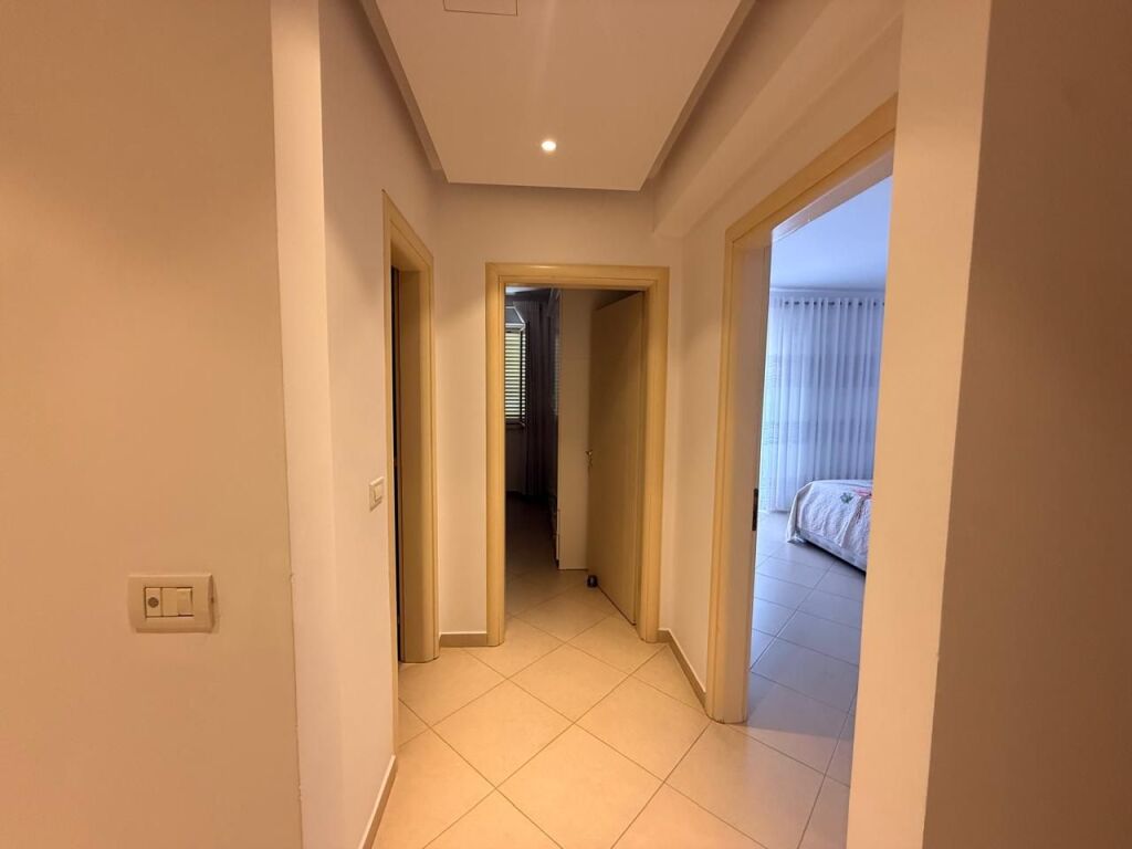 SHITET APARTAMENT 2+1+2