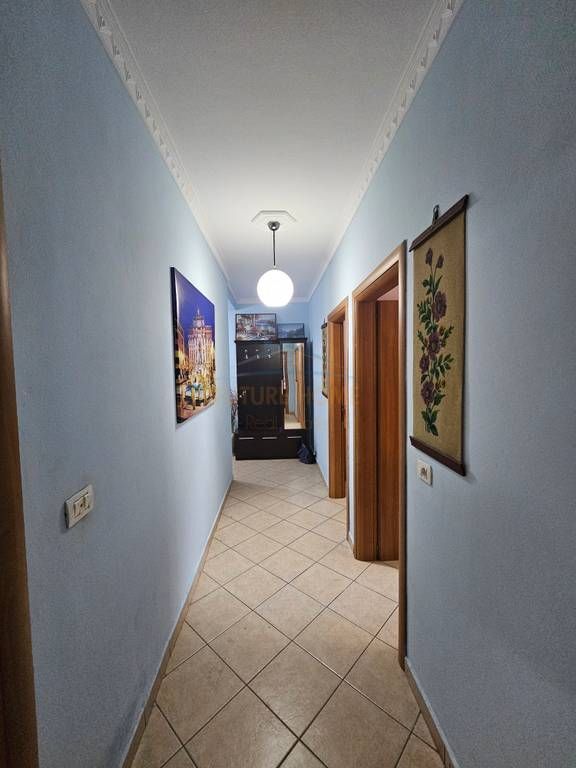 Qera , Apartament 2+1 , Unaza e Re , Tirane