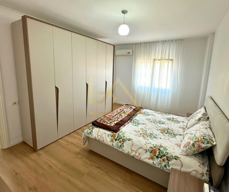 AFFITTASI APPARTAMENTO 2+1 – 21 DICEMBRE, TIRANA