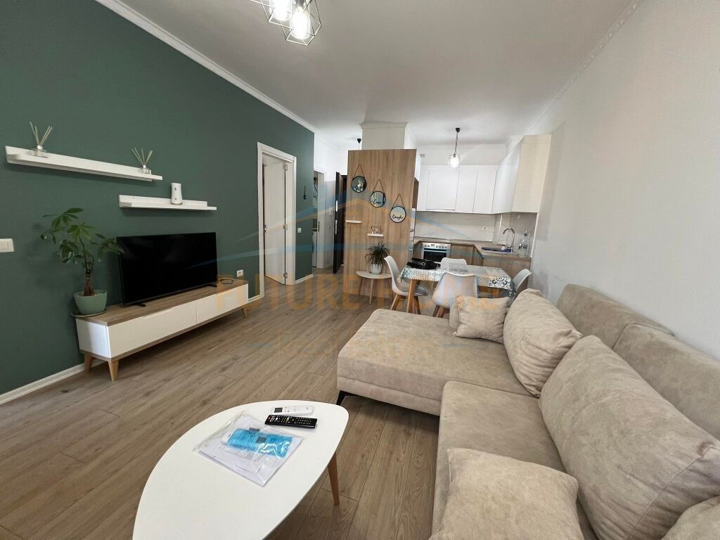 Affitto, Appartamento 1+1, Yzberisht, Tirana.