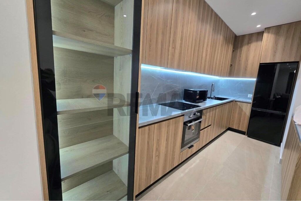 Apartment 2+1+2 +Parking space for rent