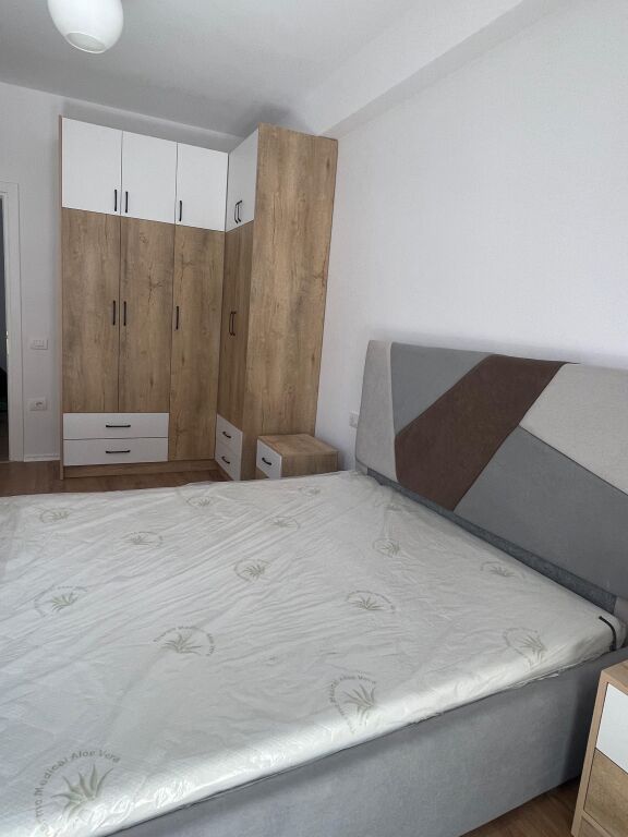 🏡 Affittasi appartamento 1+1  📍 Urban Gate, Astir ✨ Mai abitato prima 🏢 4° piano residenziale, con ascensore 💰 Prezzo: 47.000 lek/mese