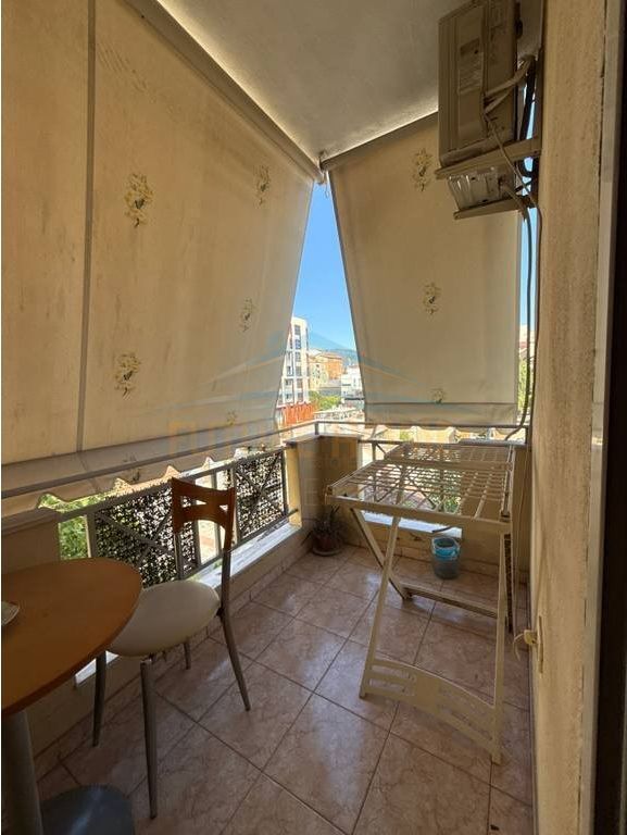 Qera, Apartament 1+1+2 Kuzhinë e Veçuar, Vasil Shanto, Tiranë