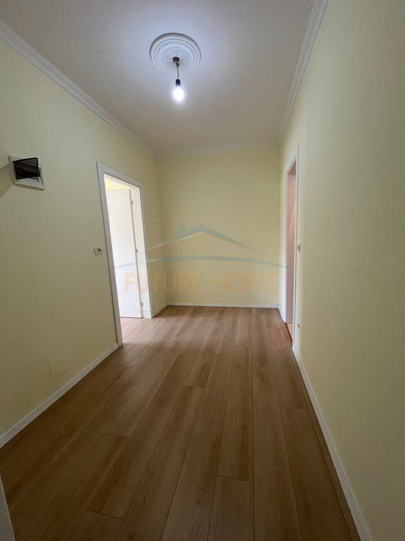 For sale, Apartment 1+1, Irfan Tomini Street, Tirana