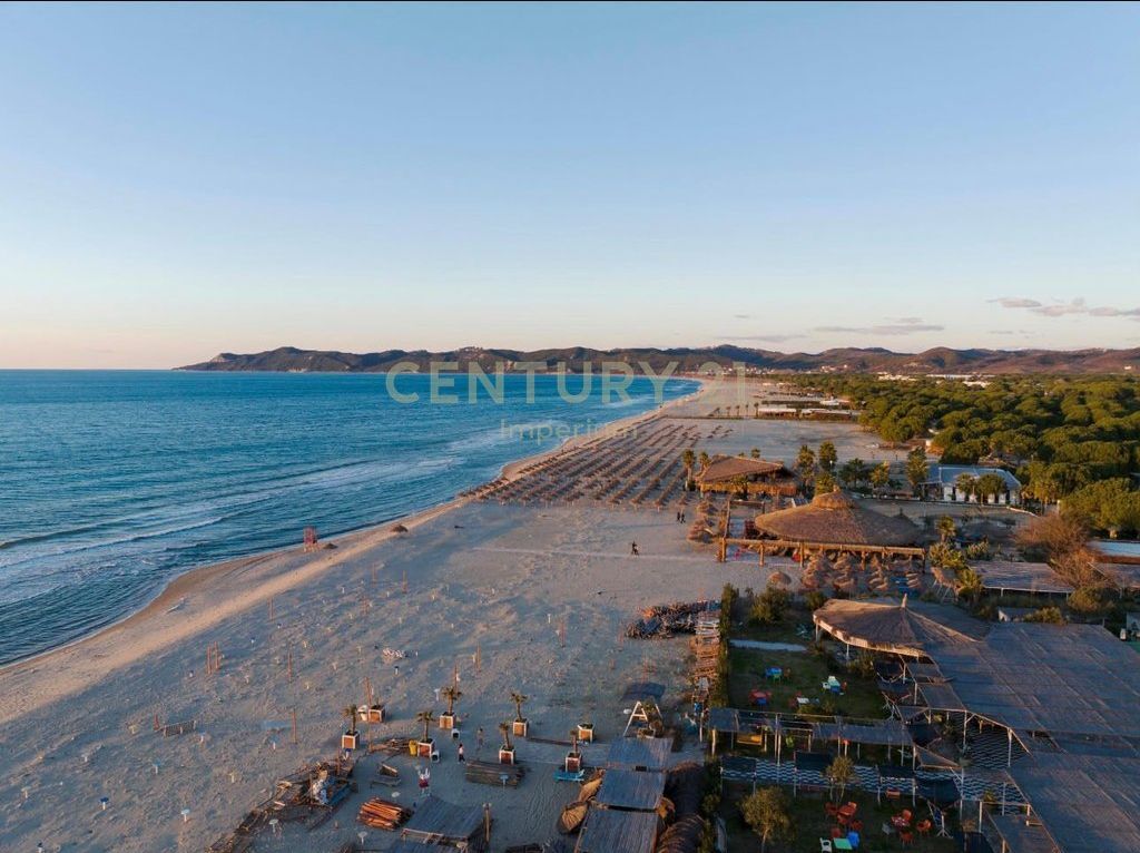 Apartment 1+1 with private yard in Torquoise Marina!